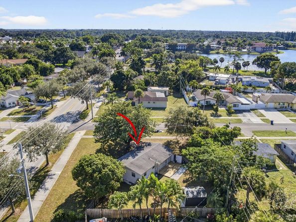 751 Royal Palm Beach Boulevard, Royal Palm Beach FL 33411