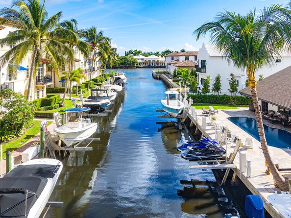 824 Virginia Garden Drive, Boynton Beach FL 33435