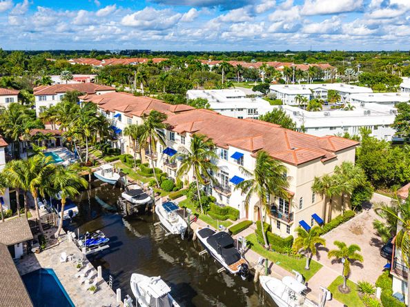 824 Virginia Garden Drive, Boynton Beach FL 33435