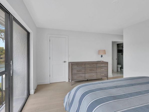 2804 Bridgewood Drive, Boca Raton FL 33434