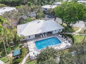 6239 Bay Club Dr 1, Fort Lauderdale FL 33308