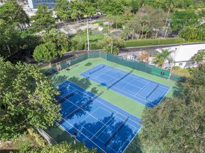 6239 Bay Club Dr 1, Fort Lauderdale FL 33308