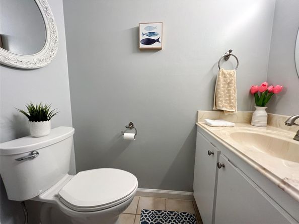 6239 Bay Club Dr 1, Fort Lauderdale FL 33308