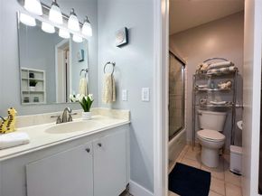 6239 Bay Club Dr 1, Fort Lauderdale FL 33308