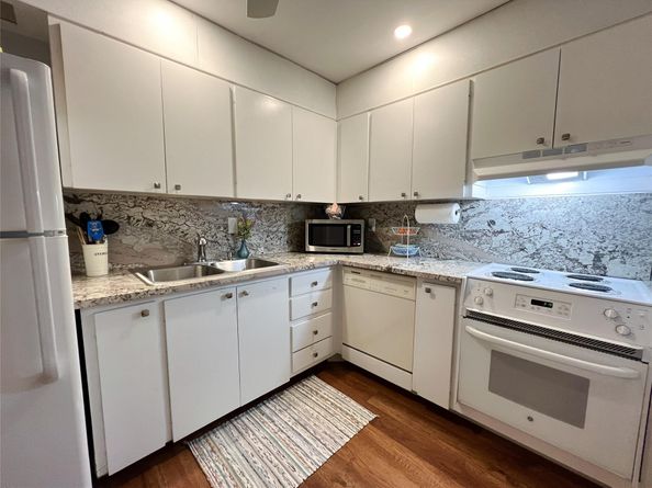 6239 Bay Club Dr 1, Fort Lauderdale FL 33308