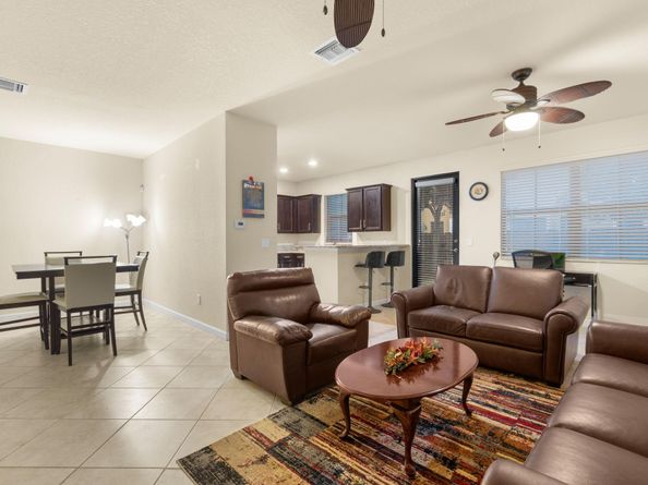 9596 Town Parc Cir N 9596, Parkland FL 33076