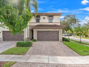 9596 Town Parc Cir N 9596, Parkland FL 33076
