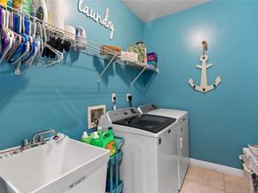 3342 Lakeside Dr 3342, Davie FL 33328