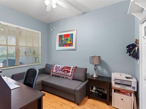 3342 Lakeside Dr 3342, Davie FL 33328