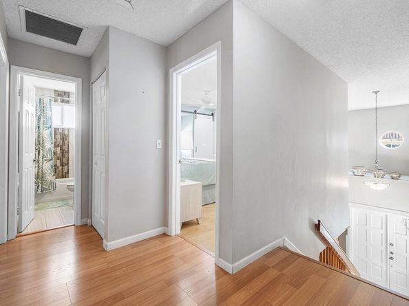 4247 NW 57th Dr, Coconut Creek FL 33073