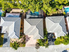 4247 NW 57th Dr, Coconut Creek FL 33073