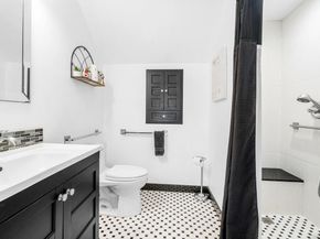 4247 NW 57th Dr, Coconut Creek FL 33073