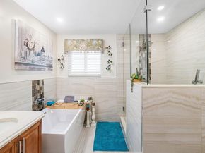 4247 NW 57th Dr, Coconut Creek FL 33073