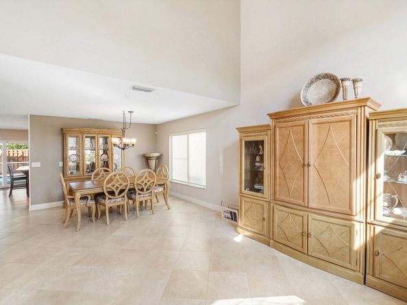 4247 NW 57th Dr, Coconut Creek FL 33073