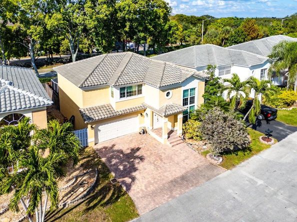 4247 NW 57th Dr, Coconut Creek FL 33073