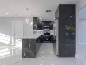 62 Andros Road, Palm Springs FL 33461