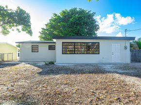 62 Andros Road, Palm Springs FL 33461