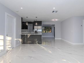 62 Andros Road, Palm Springs FL 33461