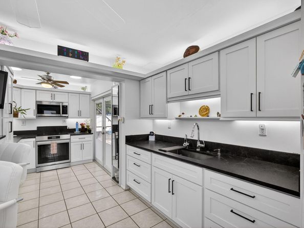 9520 Birmingham Drive, Palm Beach Gardens FL 33410