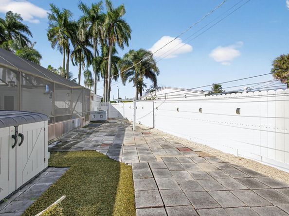 9520 Birmingham Drive, Palm Beach Gardens FL 33410