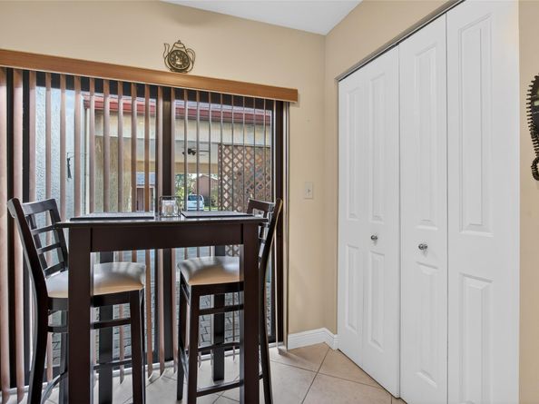 1804 Tamarind Ln, Coconut Creek FL 33063