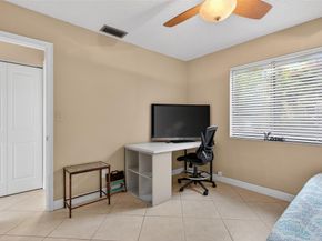 1804 Tamarind Ln, Coconut Creek FL 33063