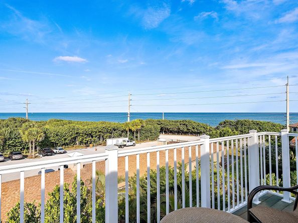 511 Saturn Lane, Juno Beach FL 33408