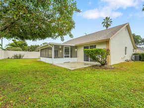 13048 Meadowbreeze Drive, Wellington FL 33414