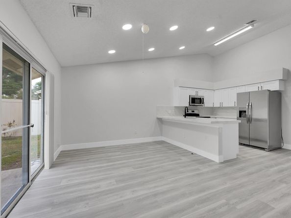 13048 Meadowbreeze Drive, Wellington FL 33414