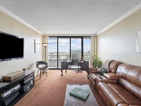 525 S Flagler Drive 19b, West Palm Beach FL 33401