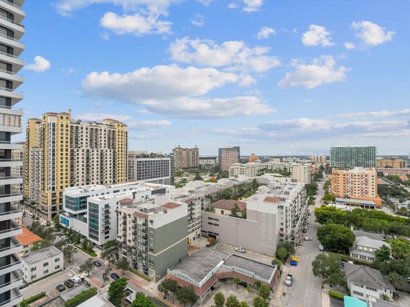 525 S Flagler Drive 19b, West Palm Beach FL 33401