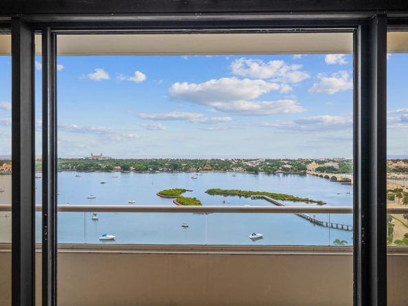 525 S Flagler Drive 19b, West Palm Beach FL 33401