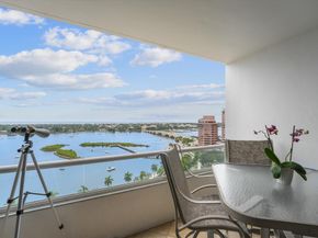 525 S Flagler Drive 19b, West Palm Beach FL 33401