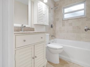 325 SE 10th Court, Deerfield Beach FL 33441