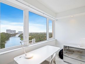 3000 Holiday Dr 1103, Fort Lauderdale FL 33316