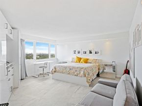 3000 Holiday Dr 1103, Fort Lauderdale FL 33316