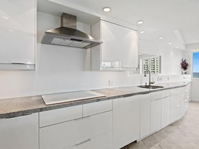 3000 Holiday Dr 1103, Fort Lauderdale FL 33316