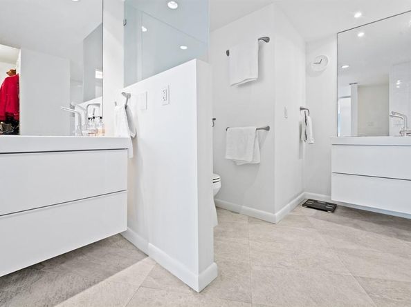 3000 Holiday Dr 1103, Fort Lauderdale FL 33316