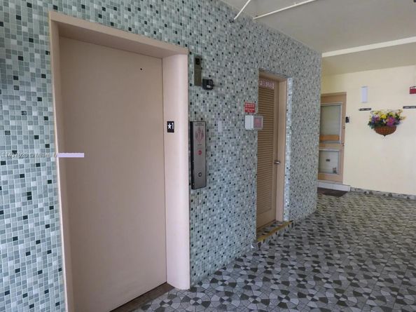 17050 NE 14th Ave 110, North Miami Beach FL 33162