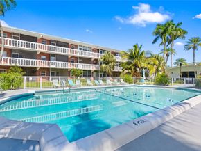 161 NE 10th Ave 3B, Hallandale Beach FL 33009