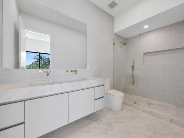 721 SE 9 Street, Fort Lauderdale FL 33316