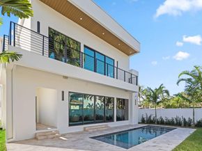 721 SE 9 Street, Fort Lauderdale FL 33316