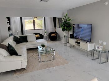 1801 Presidential Way