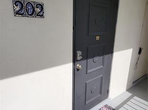 1801 Presidential Way D202, West Palm Beach FL 33401
