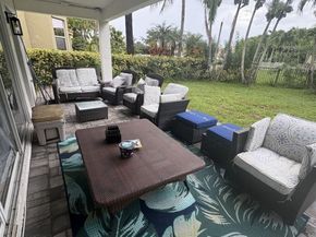 2761 Misty Oaks Cir, Royal Palm Beach FL 33411
