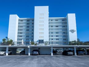 3040 Lake Shore Drive 502, Riviera Beach FL 33404