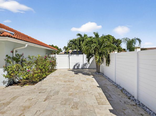 10424 Sail Place, Boca Raton FL 33498