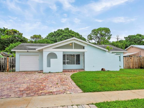 22672 SW 54th Avenue, Boca Raton FL 33433
