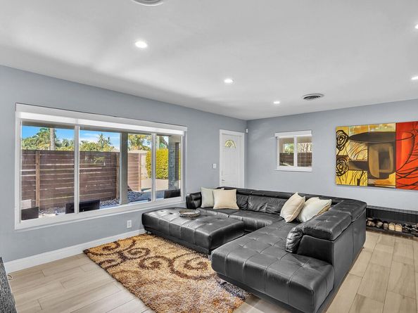 3098 NE 5th Avenue, Boca Raton FL 33431