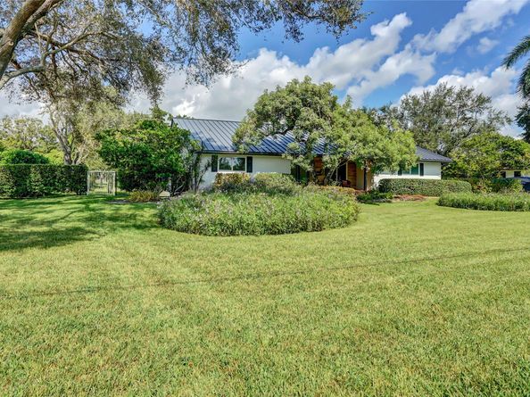 Undisclosed Address #FX-10532702, Southwest Ranches FL 33331